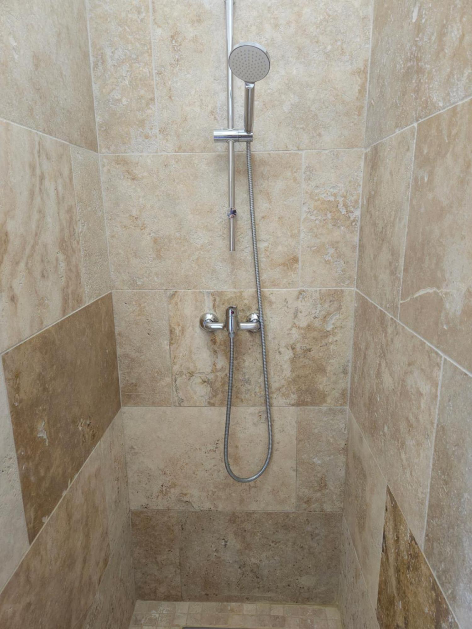 Havre De Paix Climatise Vers Gordes - Spa & Nature Beaumettes Ngoại thất bức ảnh