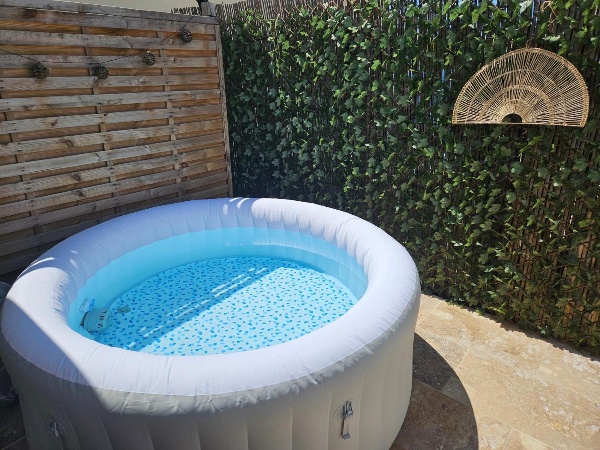 Havre De Paix Climatise Vers Gordes - Spa & Nature Beaumettes Ngoại thất bức ảnh